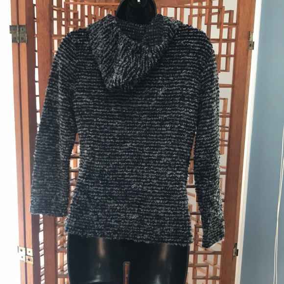 Tampa- black and gray hooded sweater size M. - Picture 5 of 5
